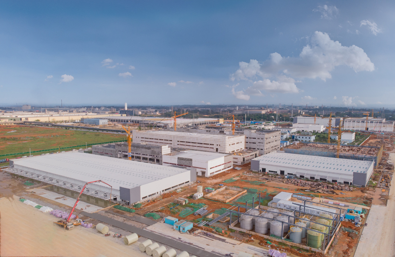 省市重點項目錦源晟新能源電池正極材料全產業鏈項目，總投資54億元，目前該項目一期首條生產線已經投產。眉山日報全媒體記者 廖波 攝.jpg