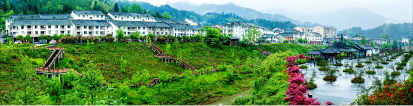 新興旅游小鎮(zhèn)——瓦屋山鎮(zhèn)。