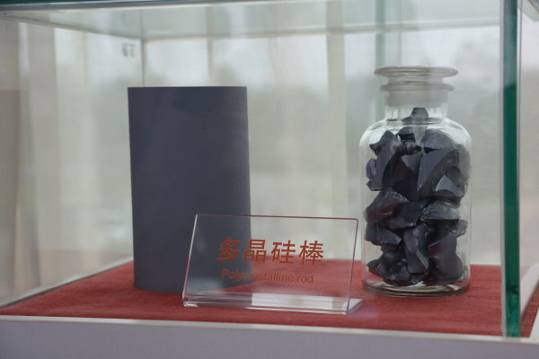 樂山“綠色硅谷”生產的硅棒成品，被廣泛應用到光伏與電子信息技術項目中。