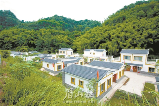 丹棱縣張場鎮廖店村易地搬遷聚居點。尤燕翔 攝