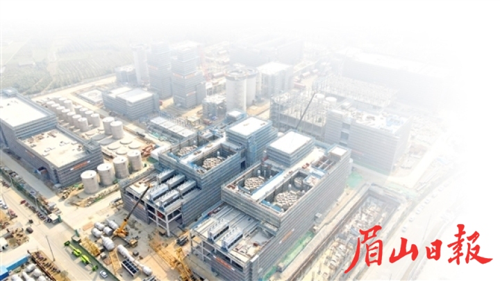 雅保四川年產5萬噸氫氧化鋰鋰電池材料項目建設現場。